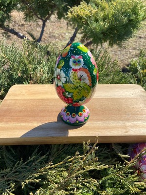 ペトリキウカ塗り　木製プィサンカ・スタンド一体型（イースター・エッグ）14cm（ホメンコ作）