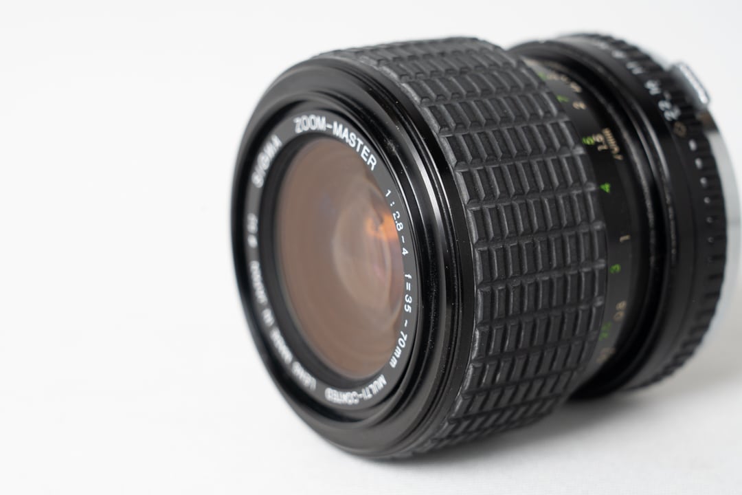SIGMA ZOOM-MASTER 35-70mm F2.8-4 MC【2009F9】 | studio 令宮 -REIGU-