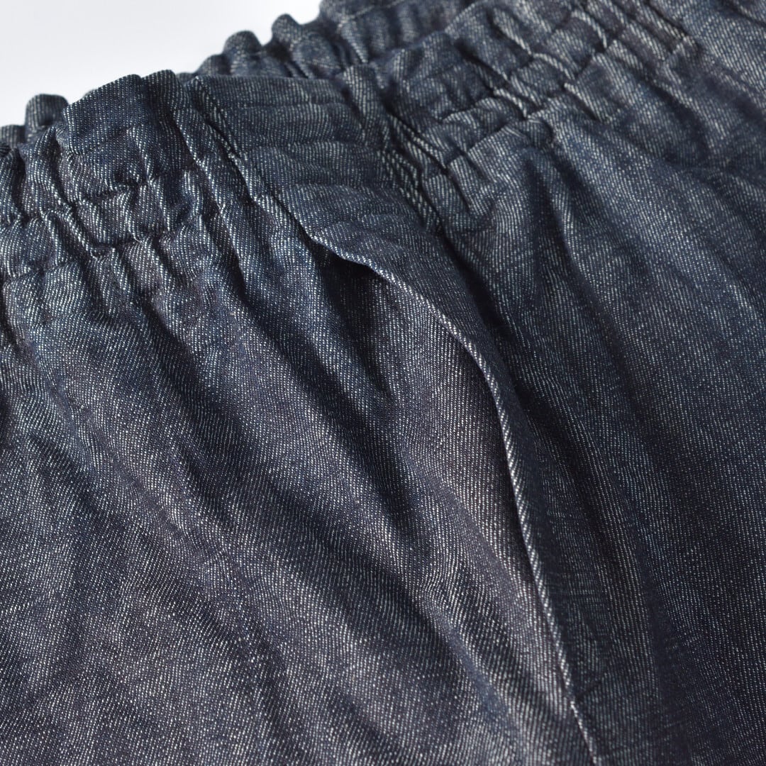 LinenYa リネンや ストレッチデニムセミキュロットパンツ ザックリとした肌触りが特徴のストレッチデニム生地が使われています。【送料無料】