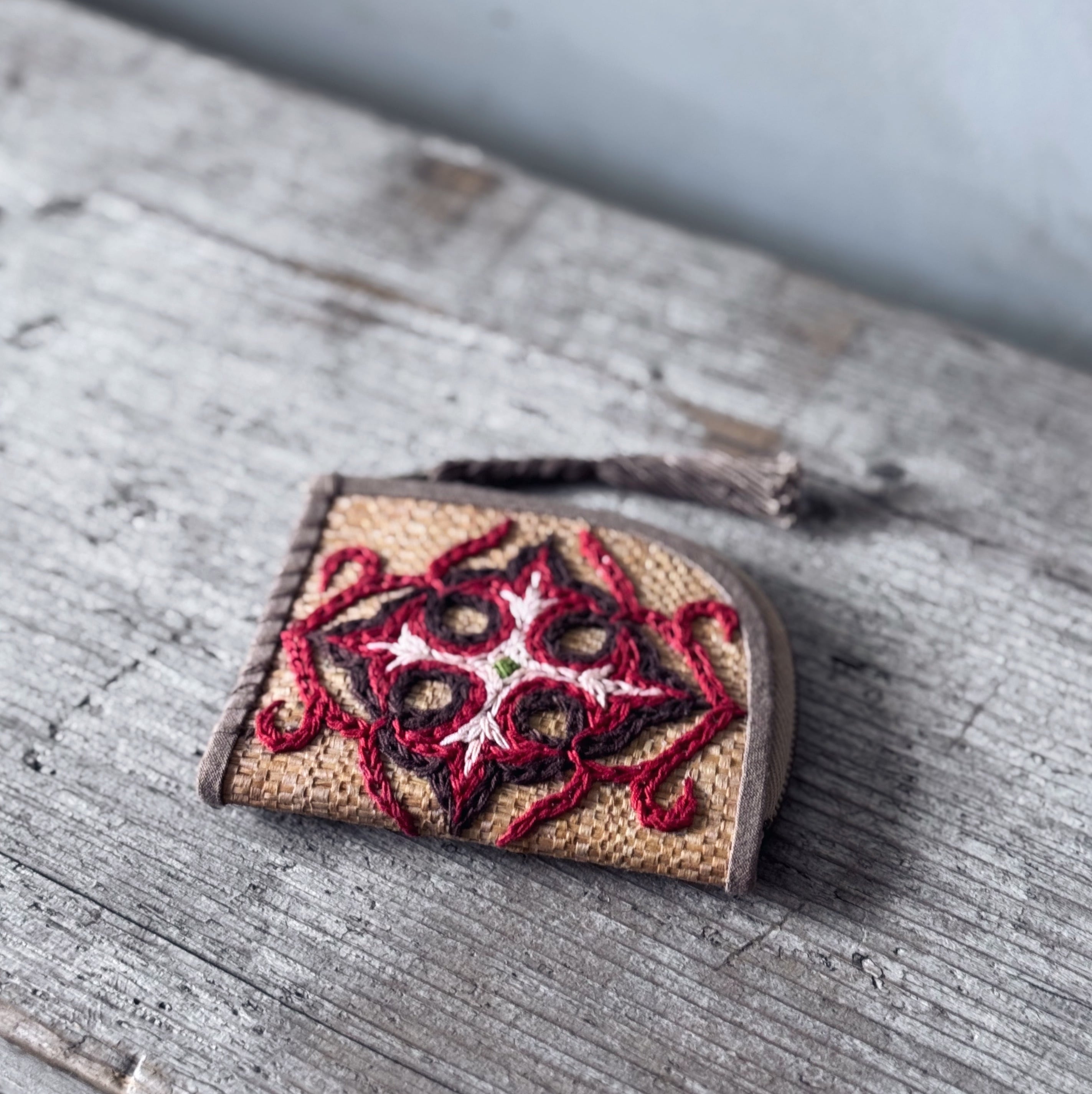 アイヌ／アットゥシ／アンティーク／古物 アイヌ／アットゥシ／アンティーク／古物