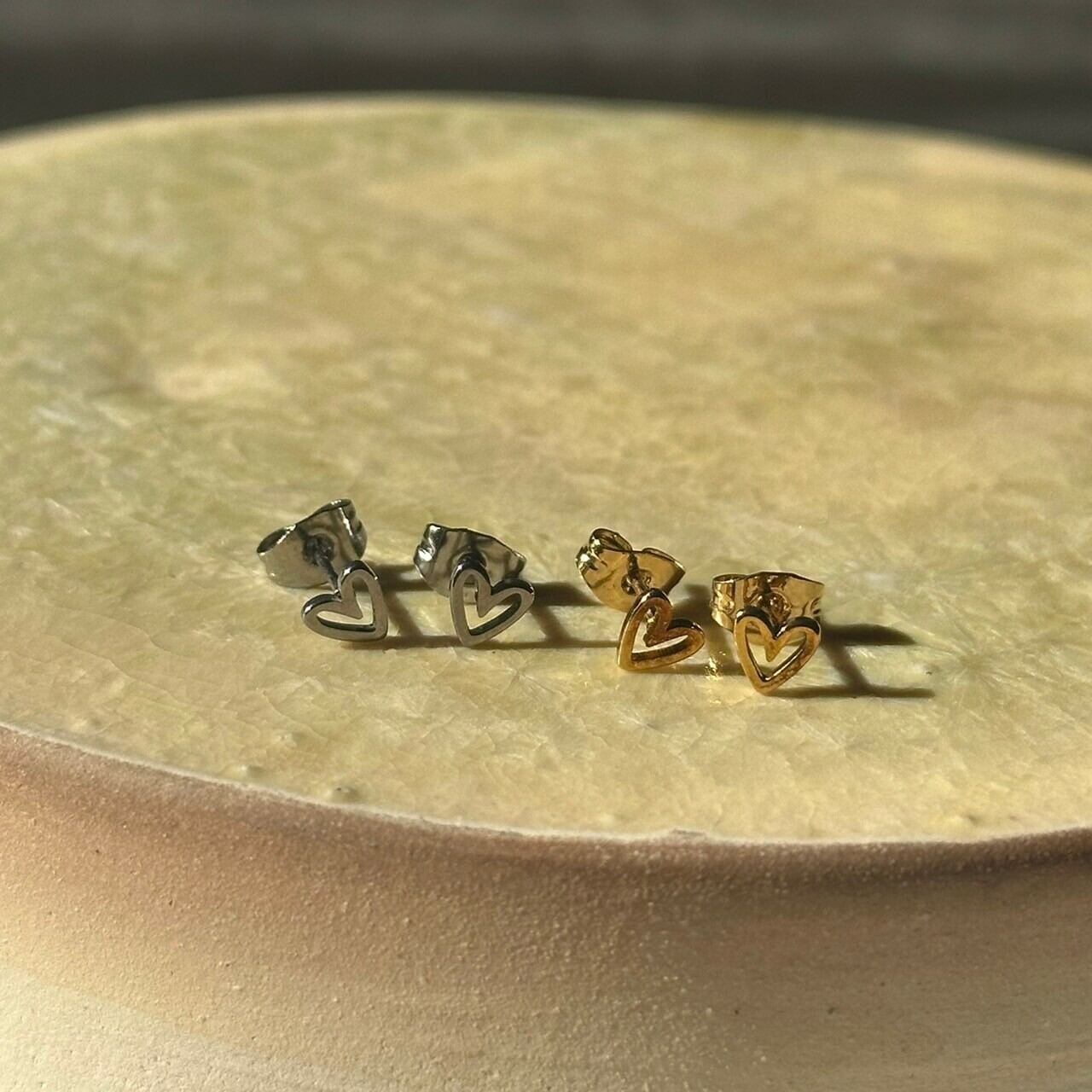 【SELECT】サージカルステンレス　ハート型ピアス