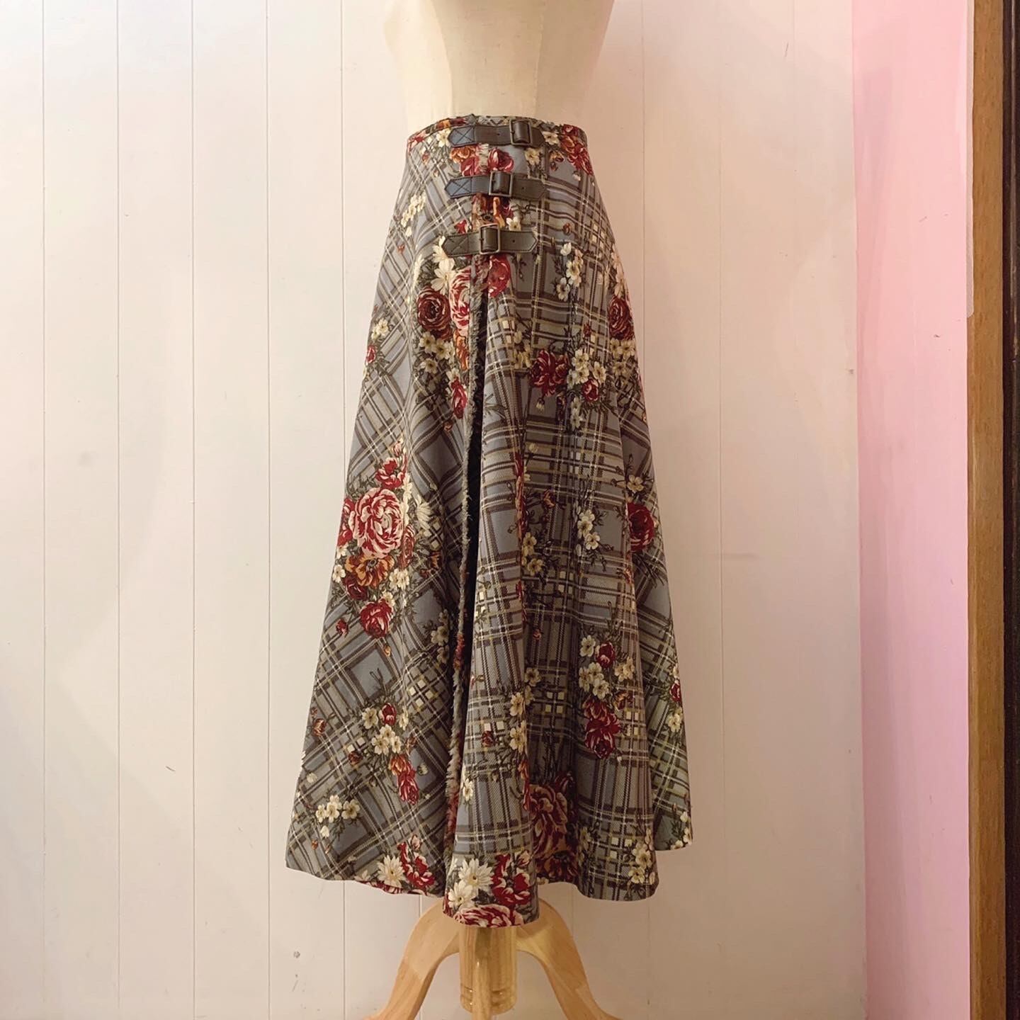 INGEBORG / rose check wrap skirt