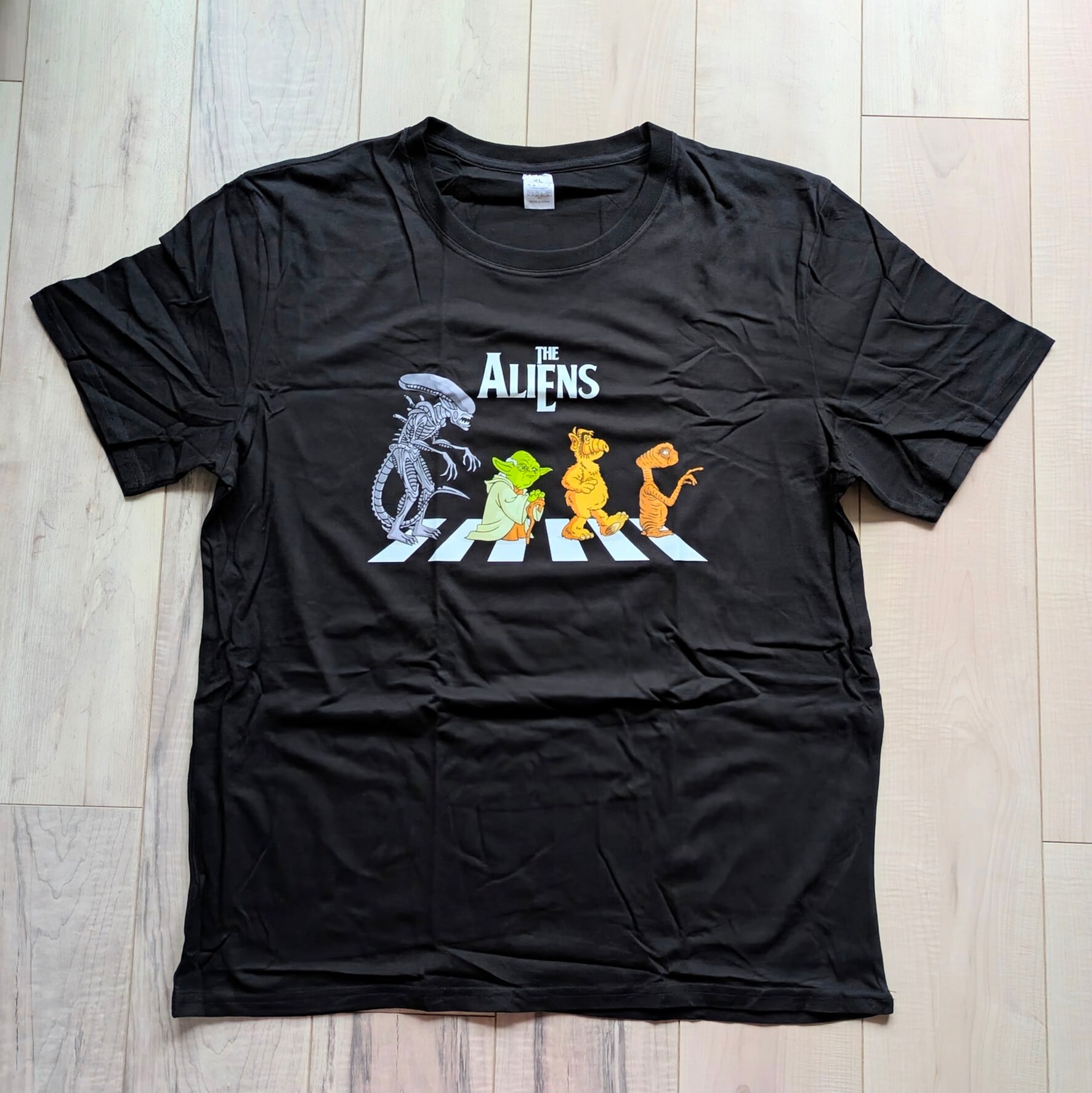 再入荷！【 THE ALIENS  】Abbey Road / アビーロード / アビイ・ロード / 映画Tシャツ / 80'90' MOVIE / Tシャツ〚アメリカン雑貨 アメトイ〛