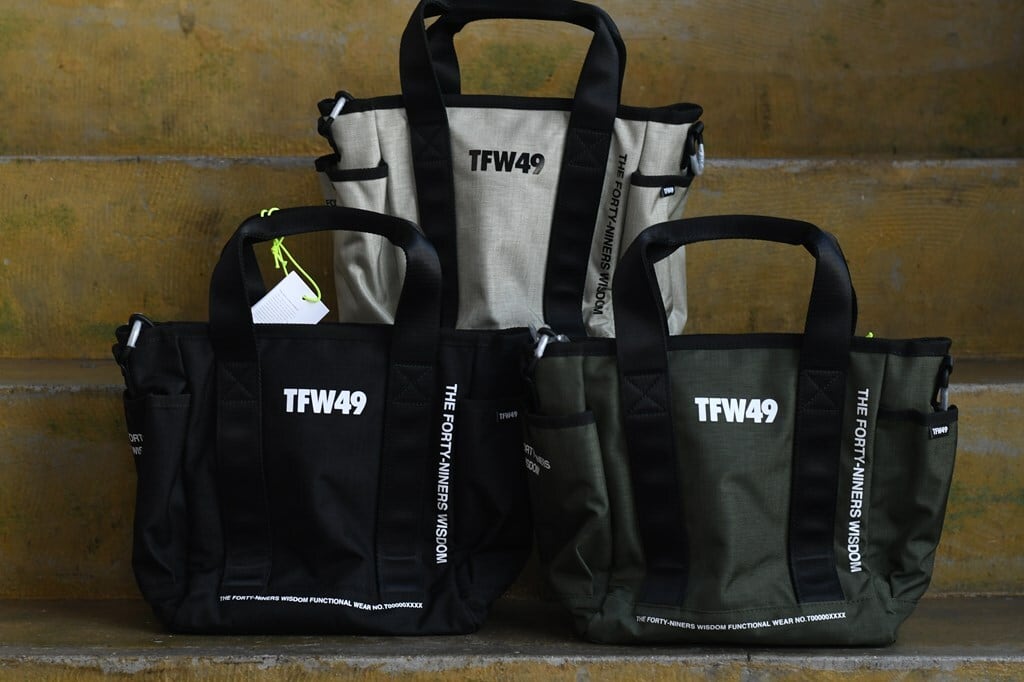 TFW49 NYLON TOTE BAG SMALL (T132510020) | satisfaction