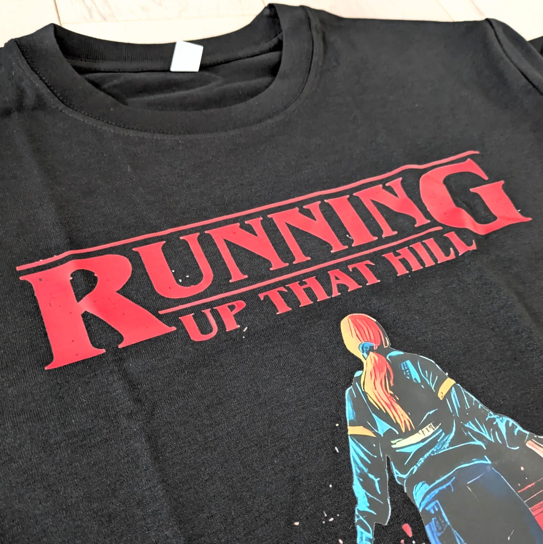 【 Stranger Things / ストレンジャーシングス  】マックス・メイフィールド / Tシャツ〚アメリカン雑貨 アメトイ〛