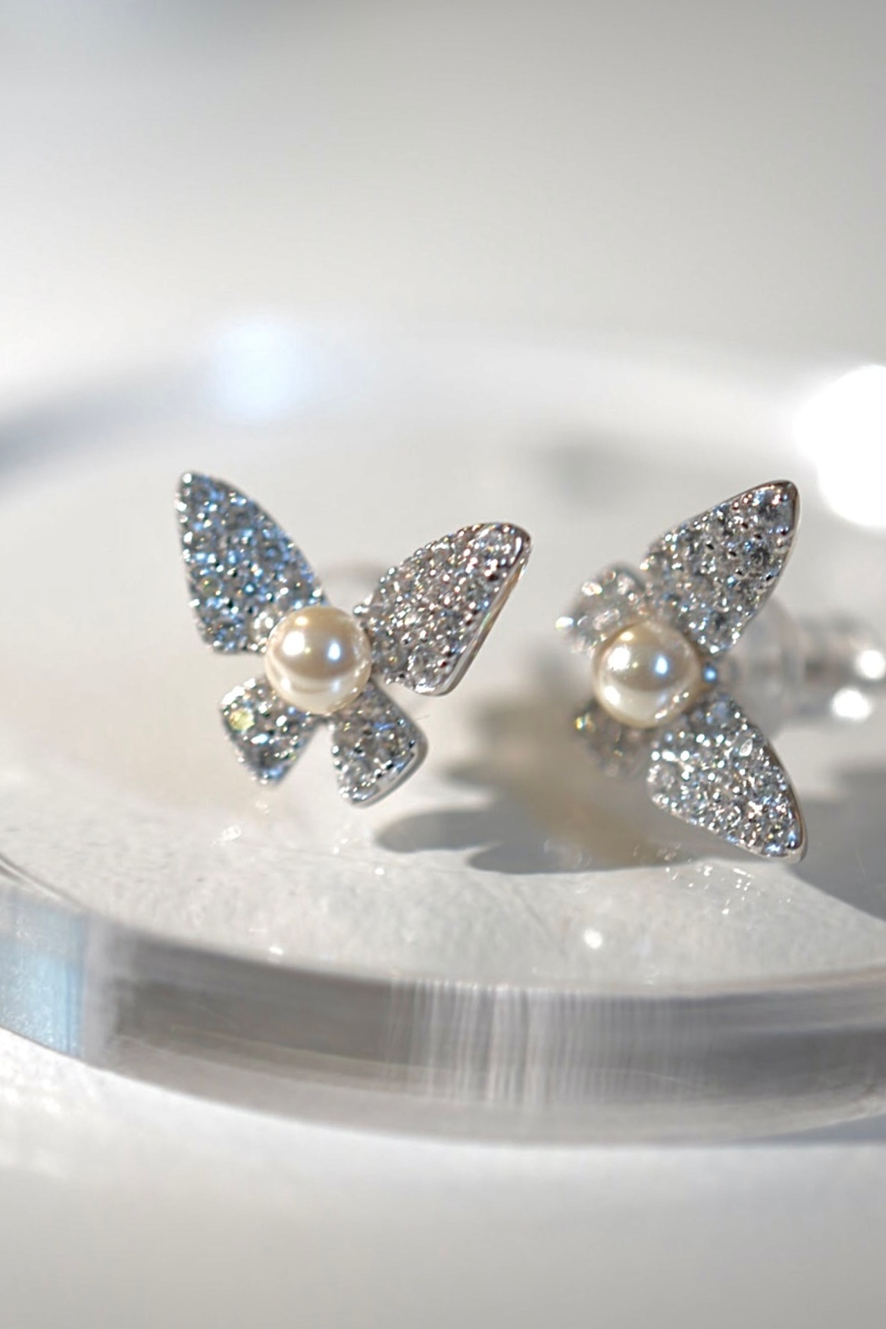 chocho Pearl bijou pierce