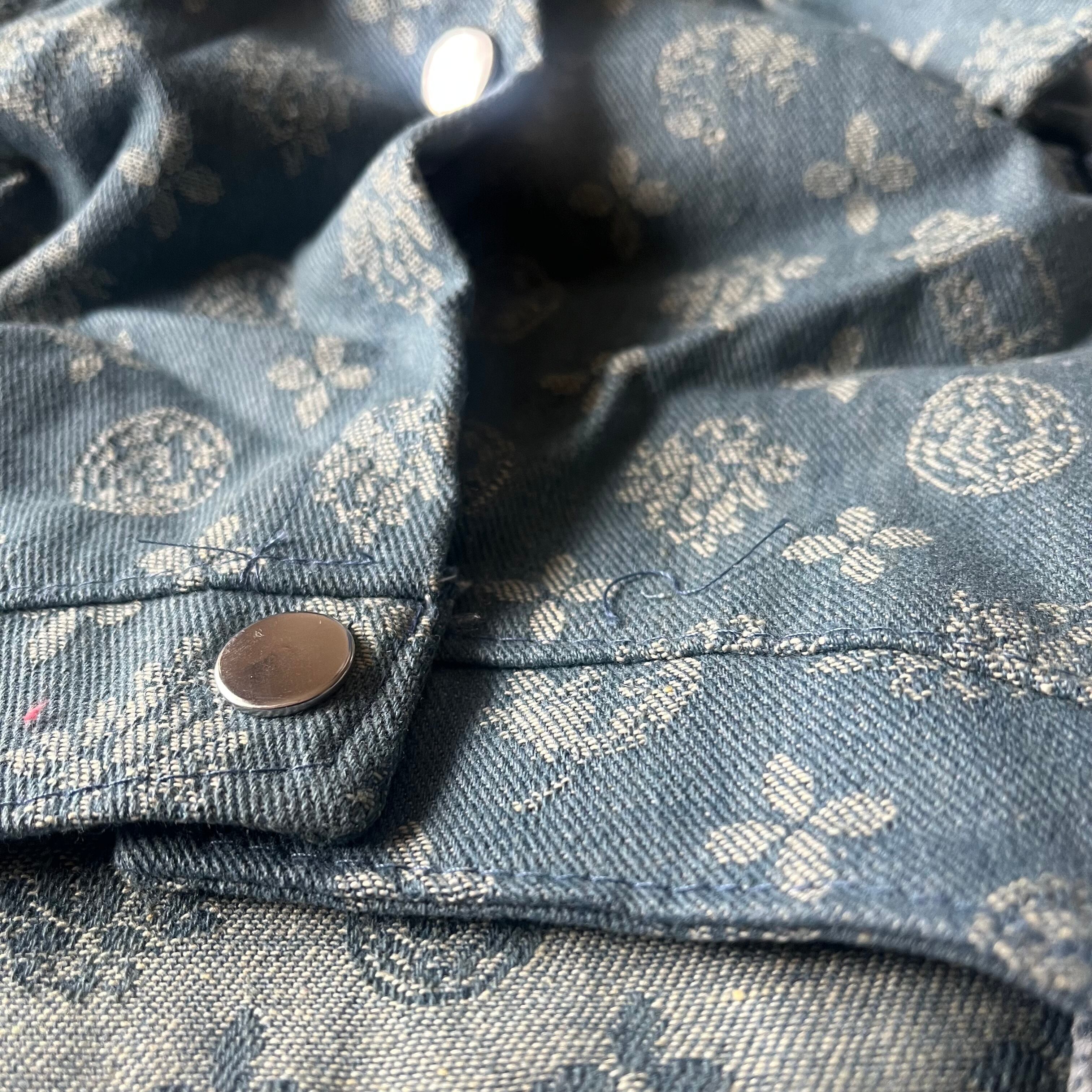 【希少】【美品】d.i.a. 光沢生地★背中開きジャケット 楽天市場】背中花柄鳳凰刺繍ダメージデニムジャケット／アンド