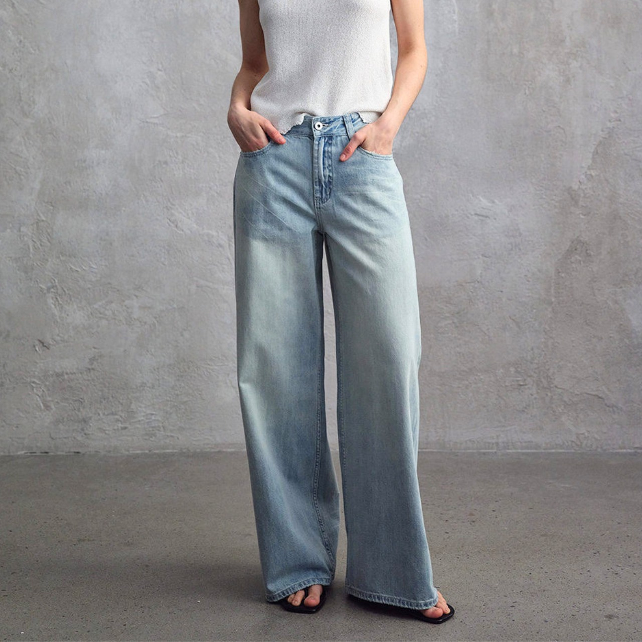 Washed Wide Denim Pants  T4581