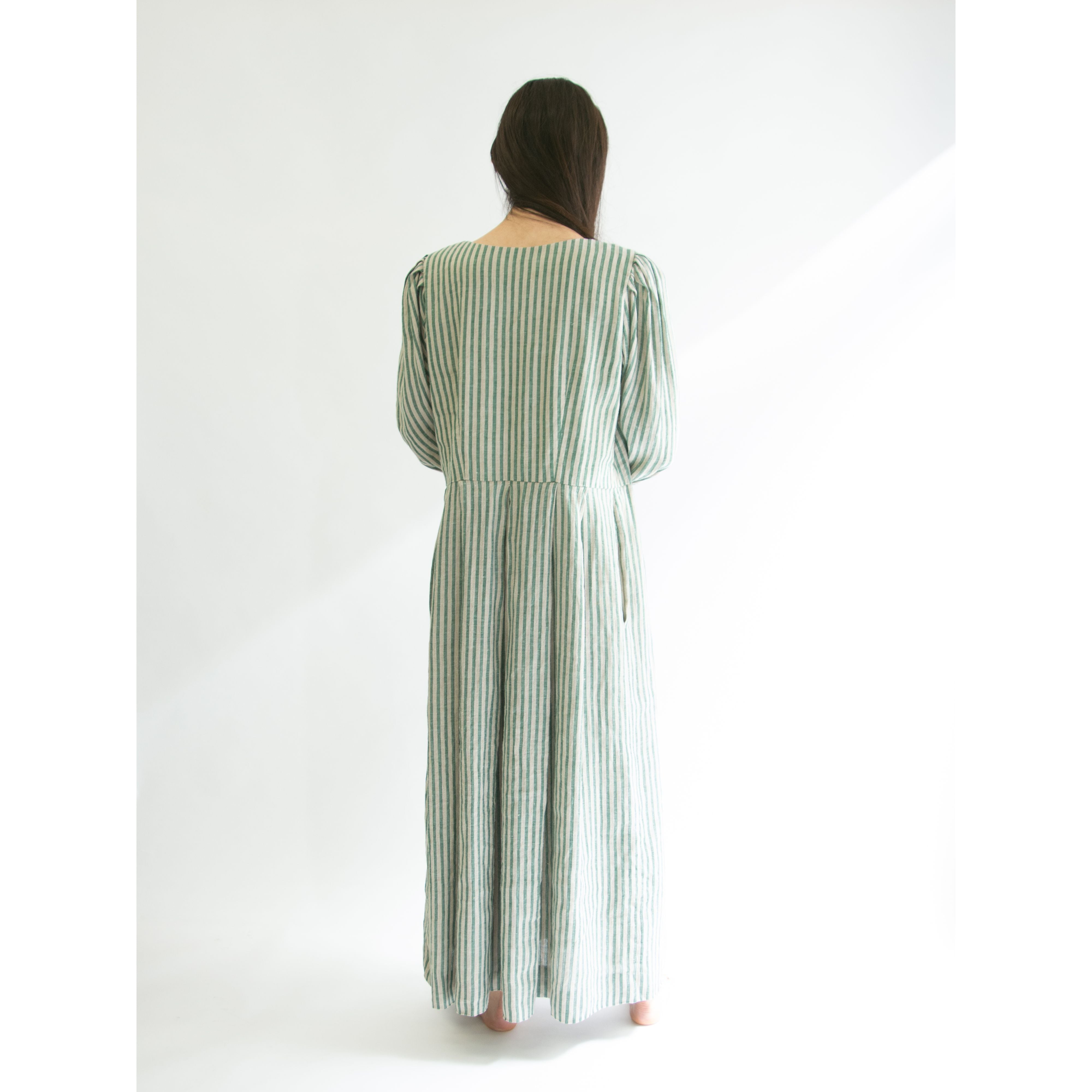 Mothwurf】Austrian Couture Linen Dress（オーストリアン クチュール