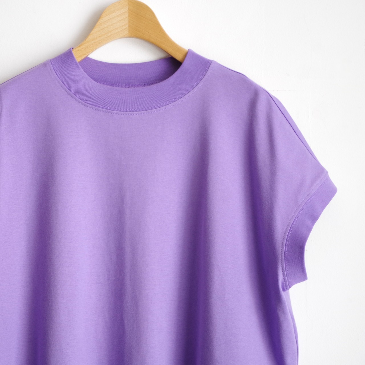 one f  French Sleeve Tee　