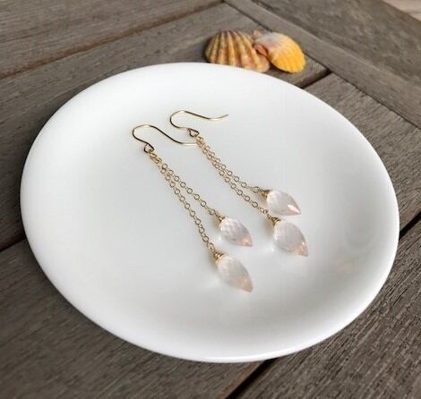 ローズクオーツ マーキス ピアス | Moana Collections(モアナ