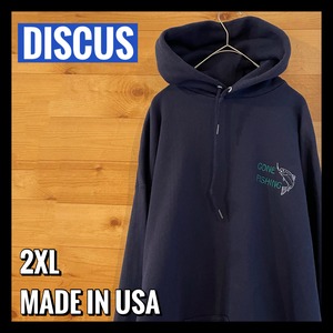 【DISCUS】USA製 2XL ゆるだぼ プルオーバー ワンポイント 刺繍ロゴ パーカー フーディー アメリカ古着