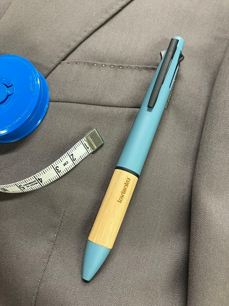 ジェレミー・レナー&ヘイリー・スタインフェルド 直筆サイン 11×14