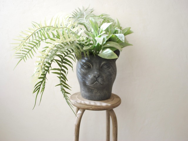 Weekend VASE：キャットポット black /猫のプランター・植木鉢
