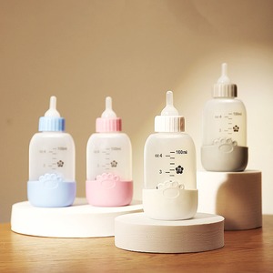【GOODS】4色展開親密なデザインの子ネコ&子イヌための哺乳瓶
