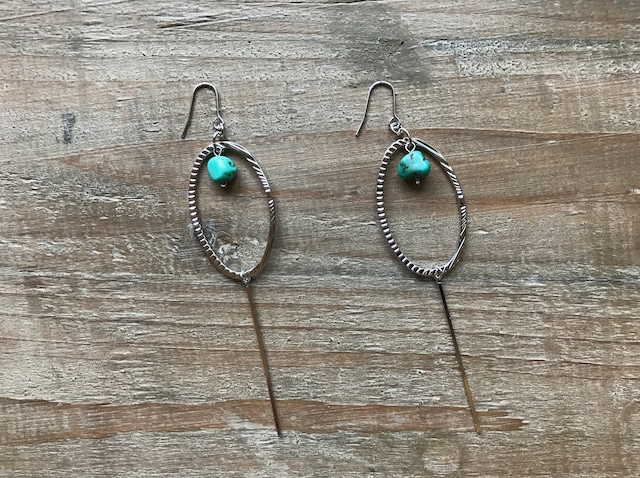 Oval×turquoise silver earrings