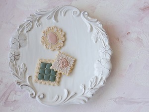 Brooch-Monthly cookie kit & video lesson