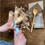 スプーンを手作りする　手作りキット　SPOON WHITTLING DIY KIT
