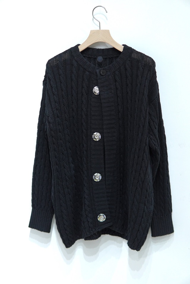 OUAT / CREWNECK CARDIGAN / BLACK -2-