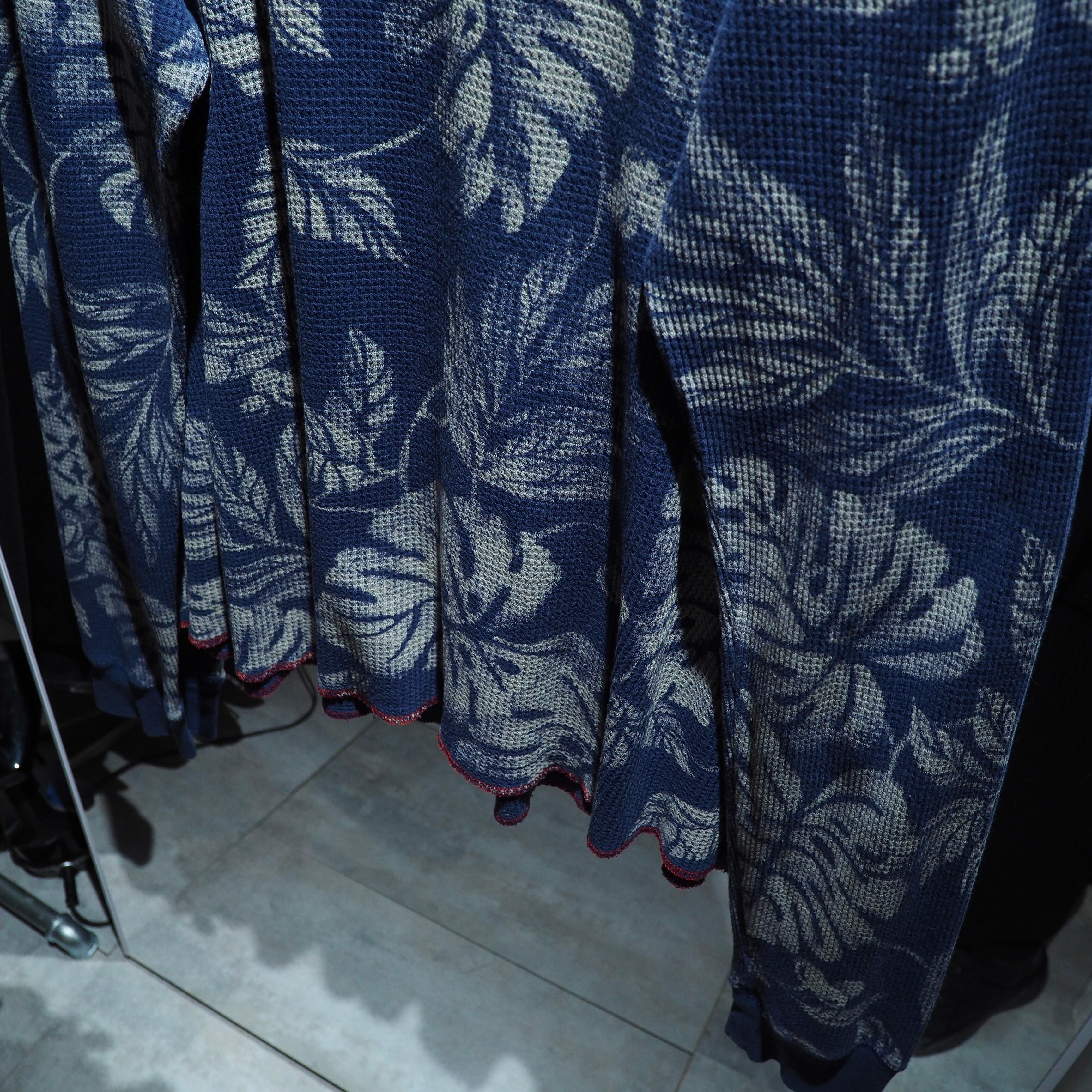 1990s ” Polo Ralph Lauren ” Beautiful leaf printed vintage loose long sleeve Tee