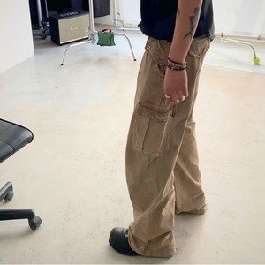 ウォッシュド＆ダメージ加工ヴィンテージ調ユニセックスワークパンツ　1198