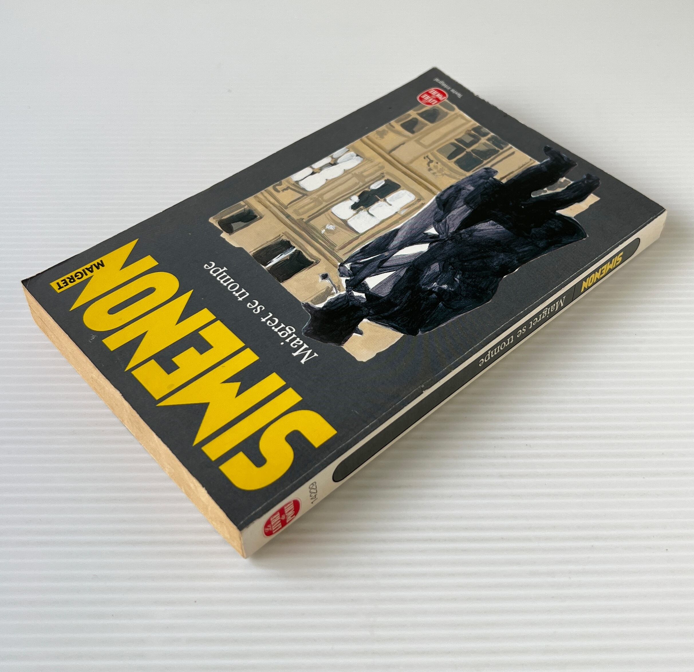 Maigret Se Trompe メグレ間違う / Georges Simenon ジョルジュ・シムノン / Le Livre De Poche
