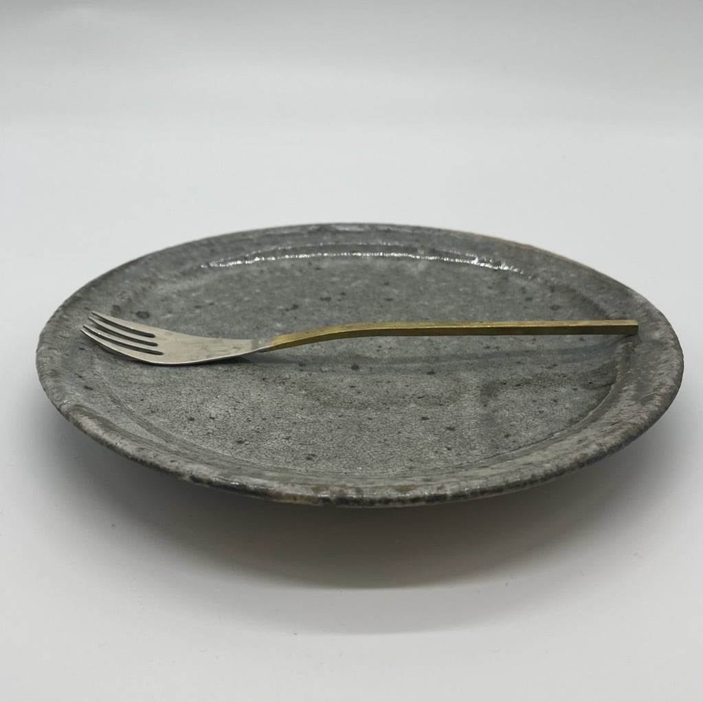 八田 亨』白掛リム皿M B 2022101000343 | 『うつわ・雑貨と喫茶