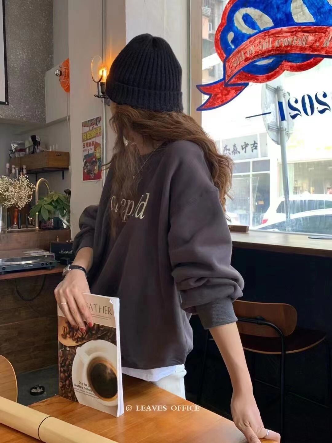 ロゴ入りトレーナー　AJ2085-251