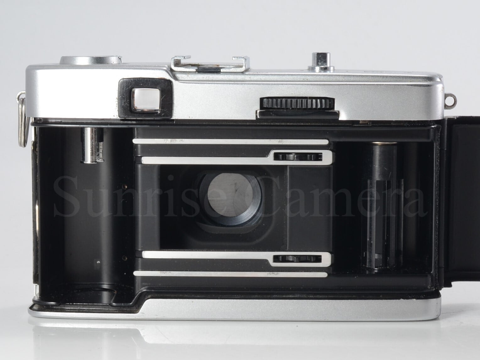 超人気機種】OLYMPUS TRIP35 / D.Zuiko 40mm F2.8 整備済 オリンパス