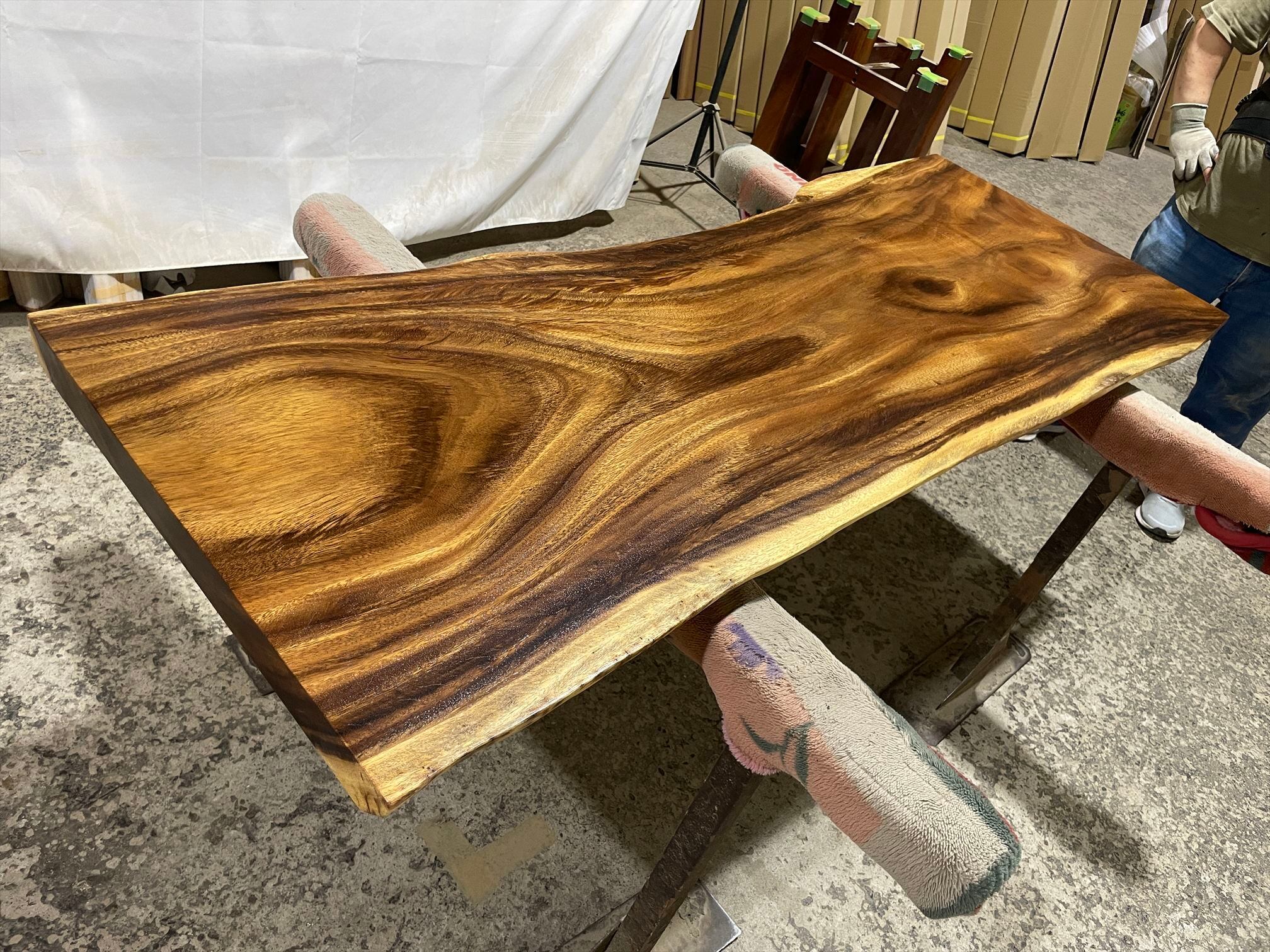 モンキーポッド9094 一枚板無垢 乾燥材 1790x570-430-640x49mm