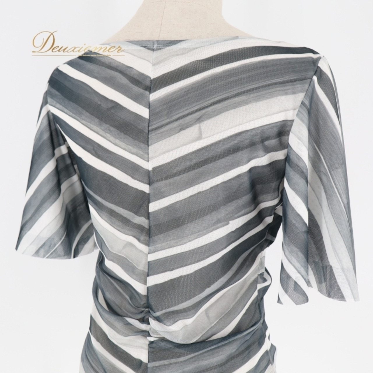 社交ダンス 衣装 トップス ブラウス ホワイト系 チャコット Chacott 練習 レッスン 伸縮 ストレッチ かわいい 日本製 パーティー 透け感 ダンス衣装 イベント ステージ ブラック系 グレイ系