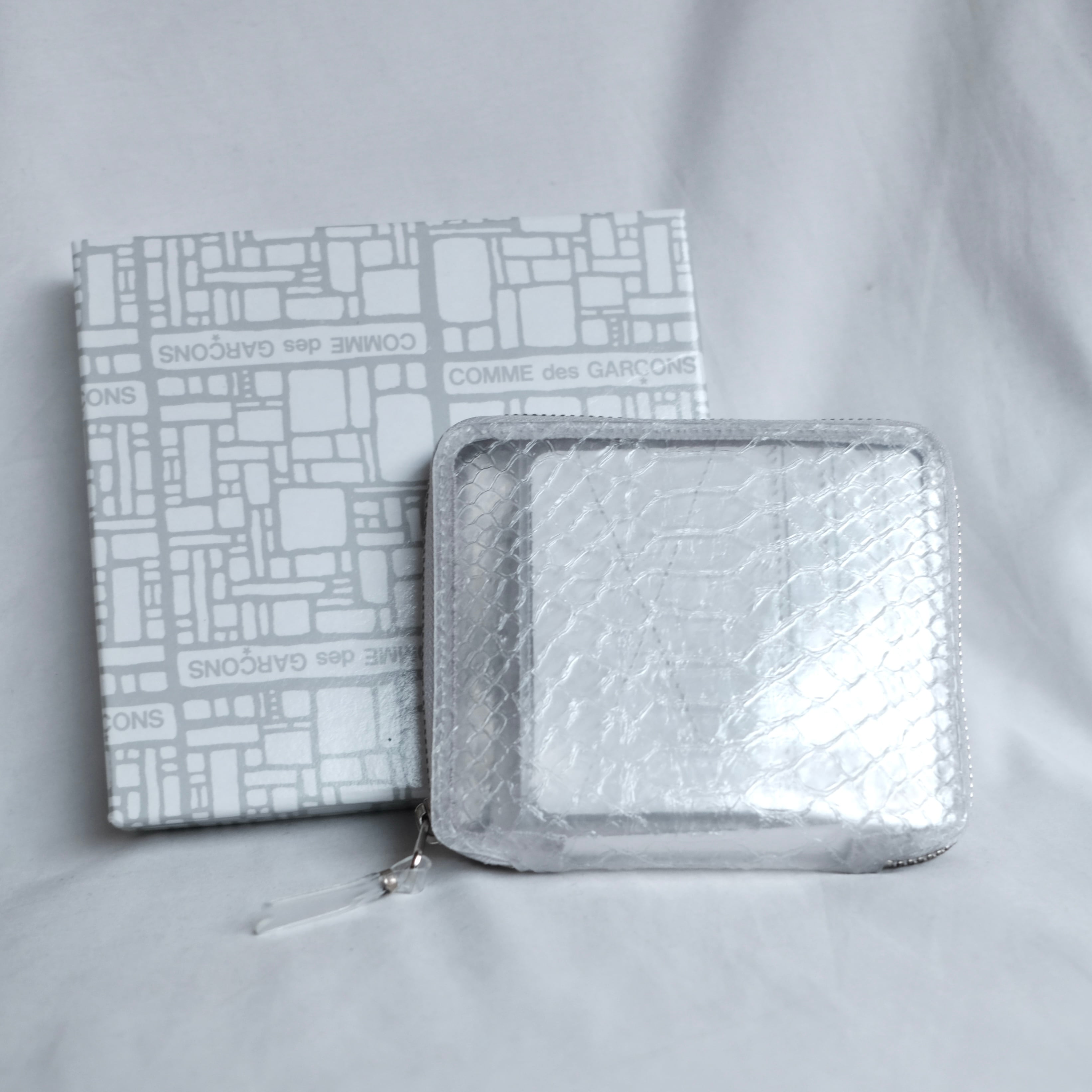 COMME des GARCONS SNAKE TRANSPARENT WALLET | safarionline