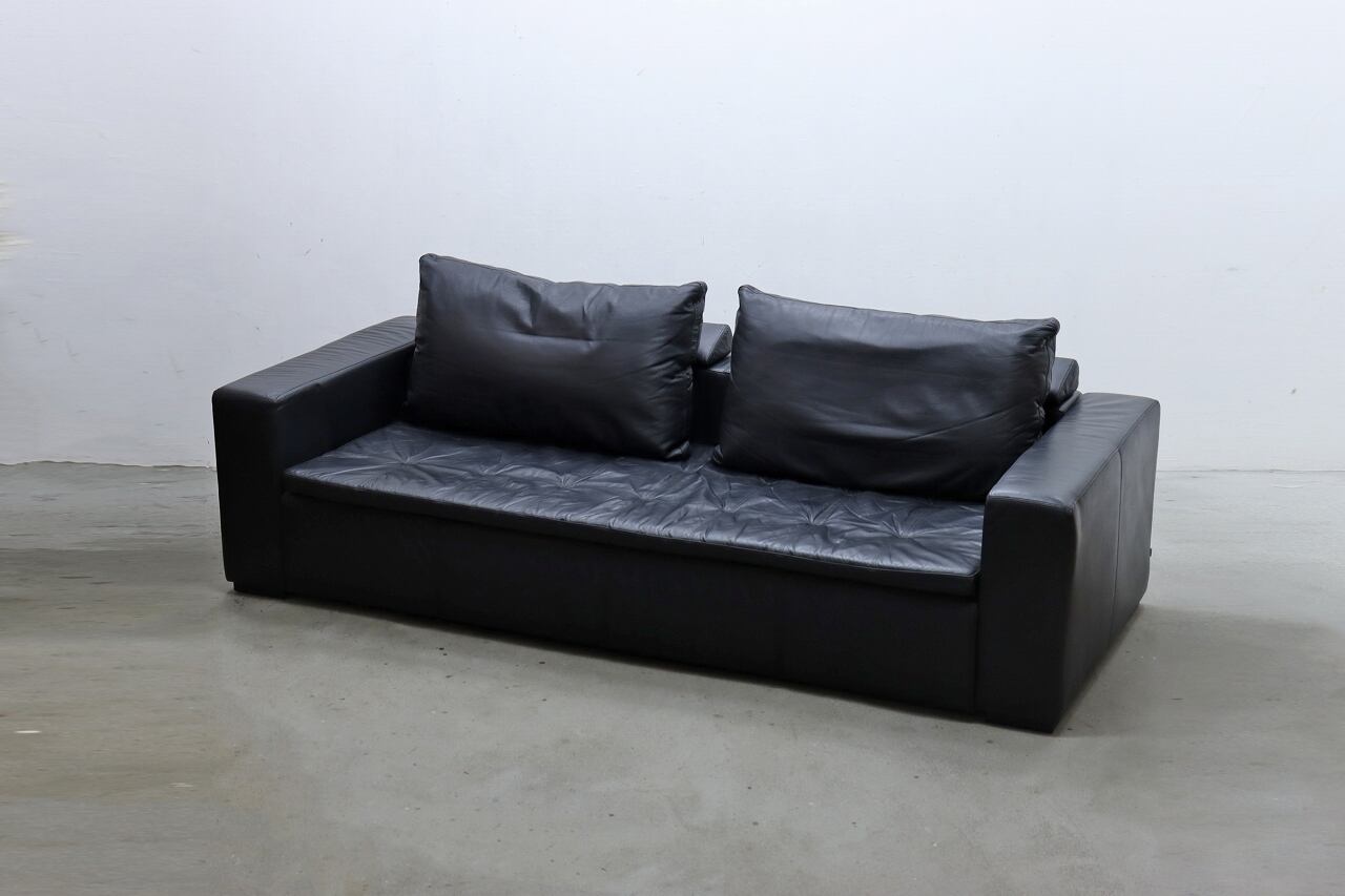 BoConcept 黒いレザーソファ (東京・世田谷区) Boconcept ボーコンセプト 本革 Mezzo メッツォ 3Pソファ レザー 北欧