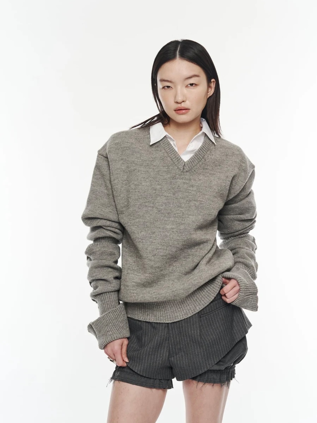 【25AW】POOLDE プールデ / Caterpillar Sleeve Sweater / Vネックセーター - 8