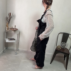 nylon front zip west gathe salopette【black】