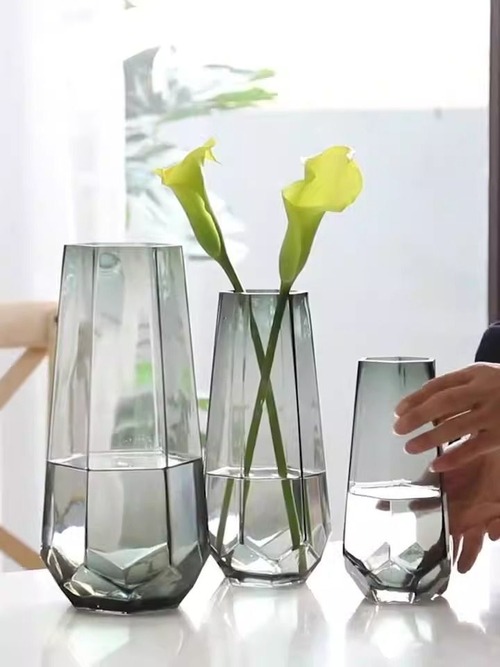 ガラス花瓶 おしゃれ フラワーベース花器 インテリア フラワーアレンジメント 花束 ブーケ 一輪挿し 投げ入れ 色付き 色ガラス 雑貨