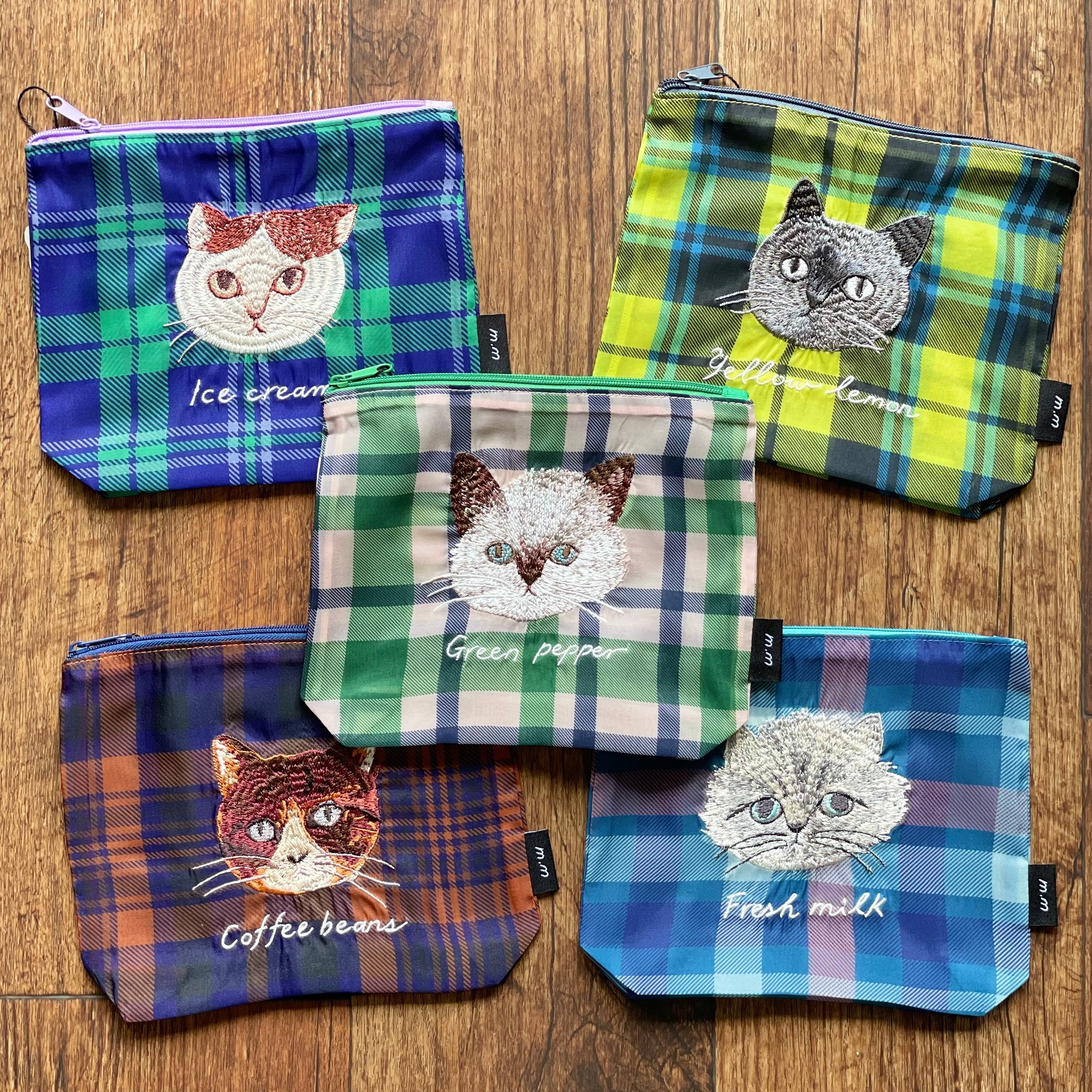 猫雑貨のお店 ネコ曜日