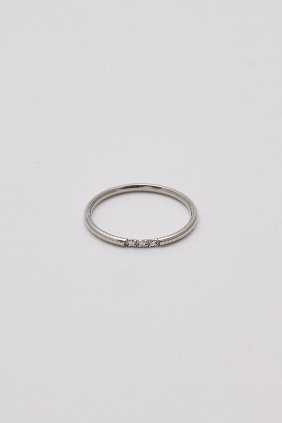 1mm ジルコニア リング 【3粒タイプ】 MR101 | emu