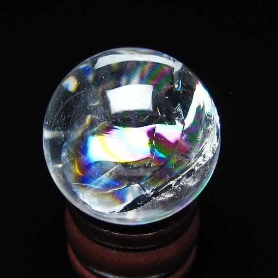 アイリスクォーツ 水晶玉 虹入り 27mm 水晶 丸玉 スフィア 置物 原石 一点物 141-8685