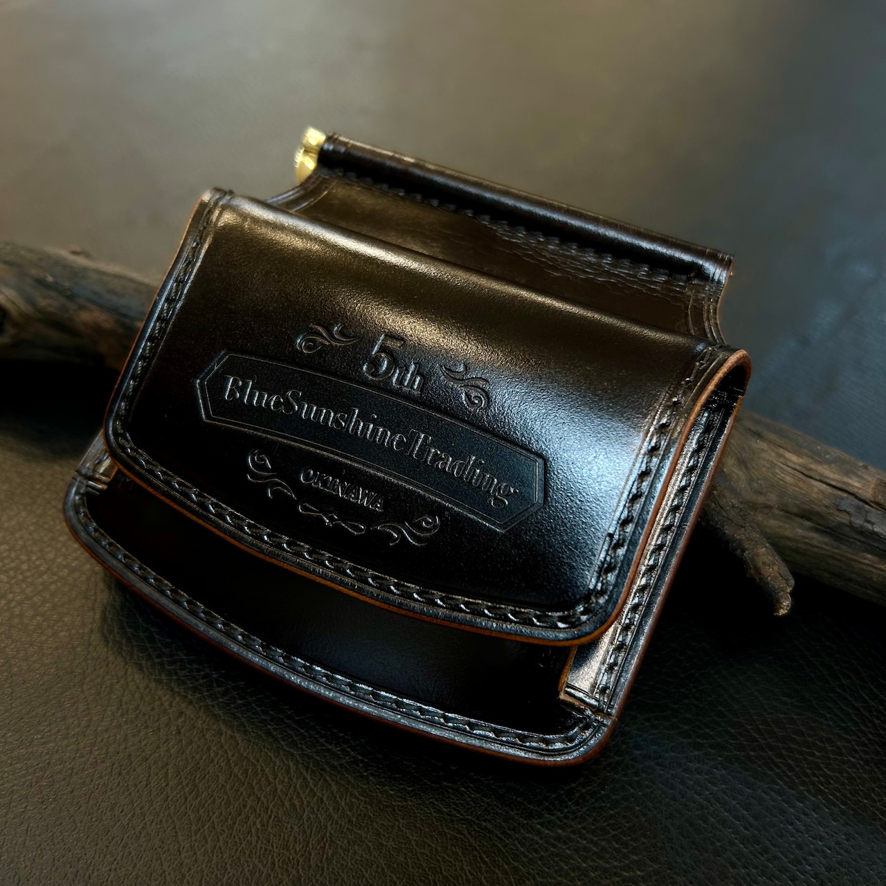 Bluesunshinetrading×6Tleatherworksコラボ【マネークリップ】Black（Gold） - 2