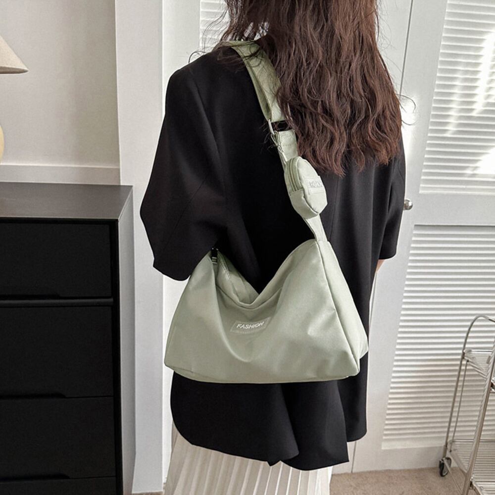 小銭入れ付き ショルダー バッグ レディース 通勤 通学 韓国 軽量 おしゃれ 大人 かわいい カジュアル ナイロン ワンショルダー 大人可愛い 大人女子