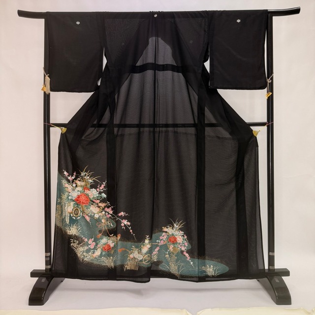黒留袖 絽 夏物 夏黒留袖 裄65.5cm M サイズ リサイクル着物 安い リメイク 中古 礼装 ポリエステル リユース 5959