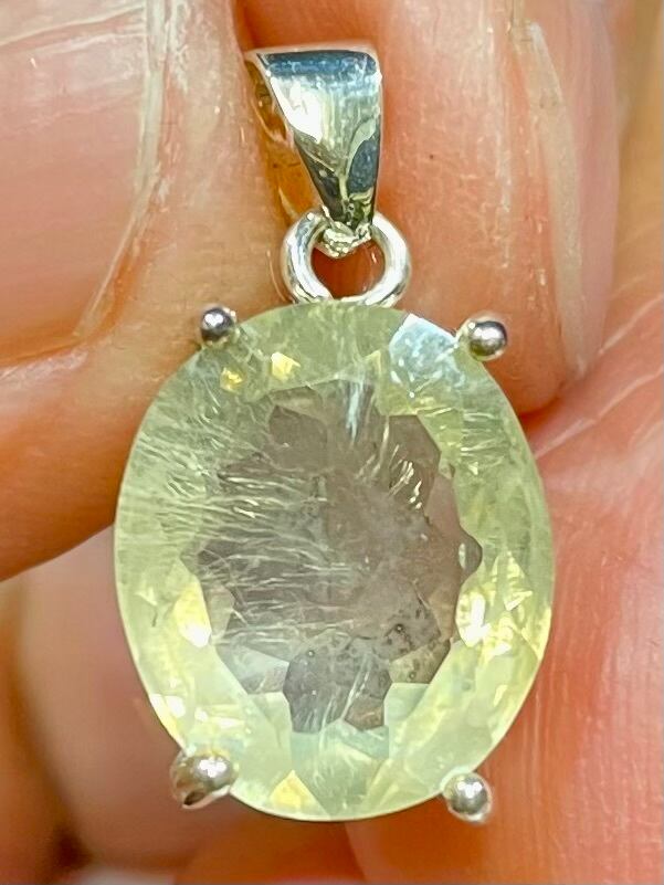 1) 太陽のエナジー「2012クリスタル・天然シトリン」シルバーPT(B)