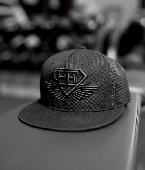 BE Trucker Snapback – BLACK ON BLACK