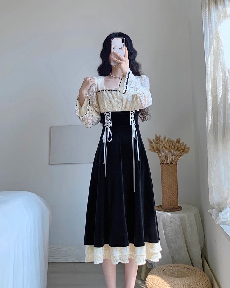 ALBINAbyGOLDS♡タグ付き未使用♡総レースAラインワンピース♡白×黒 ALBINAbyGOLDS♡タグ付き未使用♡総レースAラインワンピース♡白×黒