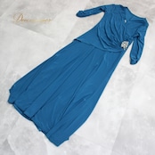 社交ダンス 衣装 スタンダード ドレス ワンピース レッスンウェア パーティ衣装 青 ブルー系 ターコイズブルー 無地 シンプル ビジュー 長袖 深み 色合い ひざ丈 フレアライン 伸縮性 おしゃれ レディース カジュアル 美しい 競技用 楽チン