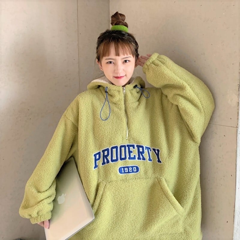 ダボかわ もこもこ パーカー ハーフジップ フード付き ボア 裏ボア ハイネック ロゴ カジュアル ストリート 古着女子 メンズっぽ Lamitte Deco トレンド 韓国ファッション ショップ Base店