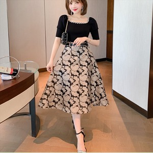 【送料無料】 上下セット 半袖Tシャツ ＆ロングスカート 花柄 体系カバー Aライン フレア 30代 40代  レディースファッション 可愛い お出かけ 女子会 デイリーユース お茶会 お呼ばれ 夏 セットアップ エレガント系 きれいめ