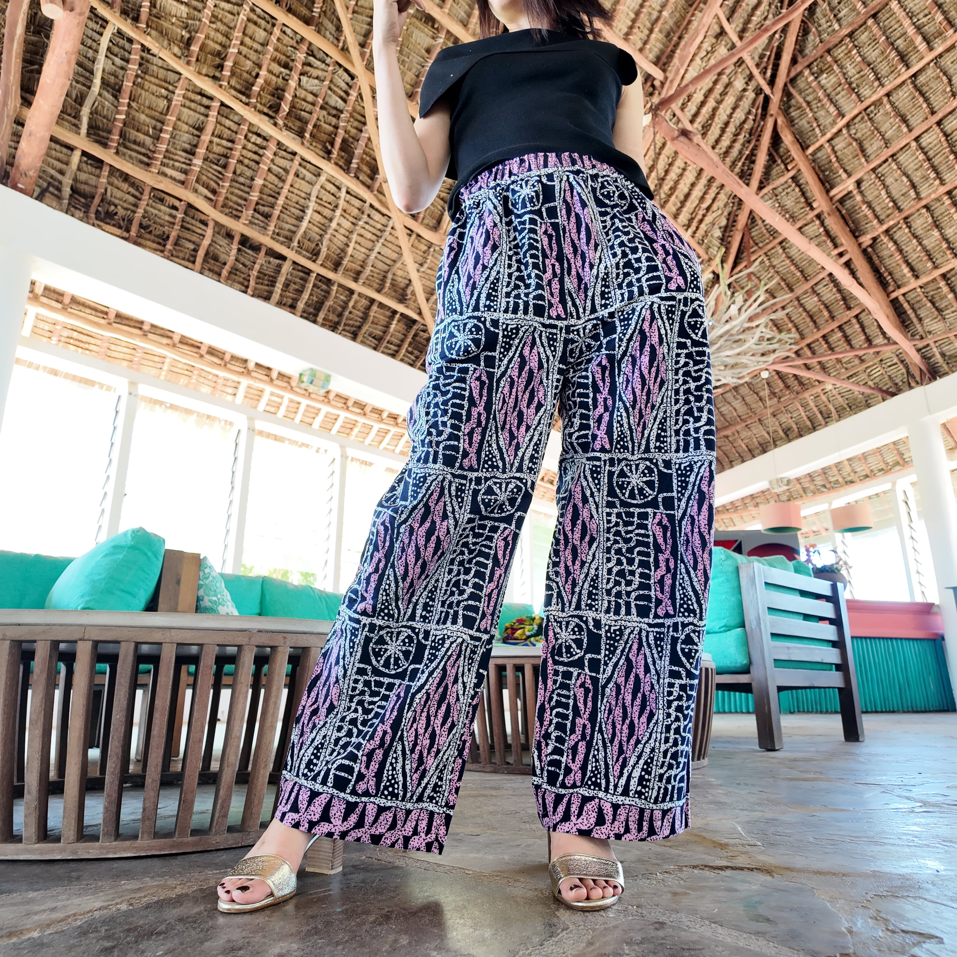 African パンツ = Ladder game