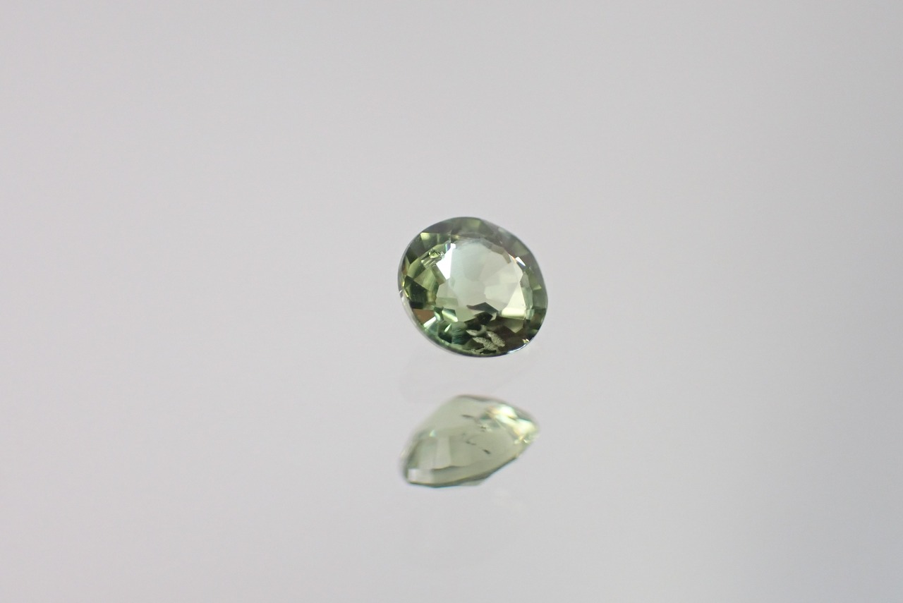 グリーンサファイア　0.30ct　[C1‐178]